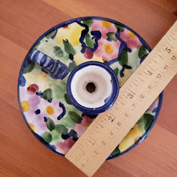 Hand painted floral candlestick holders made in Portugal - Picture 3 of 5